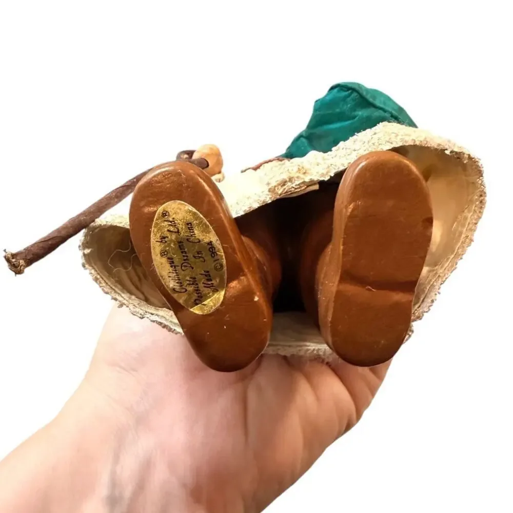 Possible Dreams Clothtique Santa Figurine 1994 Woodland Style